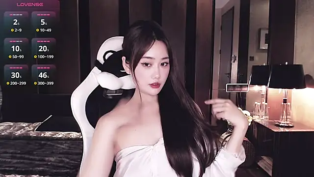 Snapshot of Cartier-__Daji- chatting on 07-19-26, 06:28 Cartier- Daji- online show from 07-19-26, 06:28