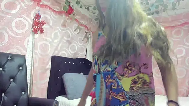 1julianasalazar online show from 12-12-24, 04:37