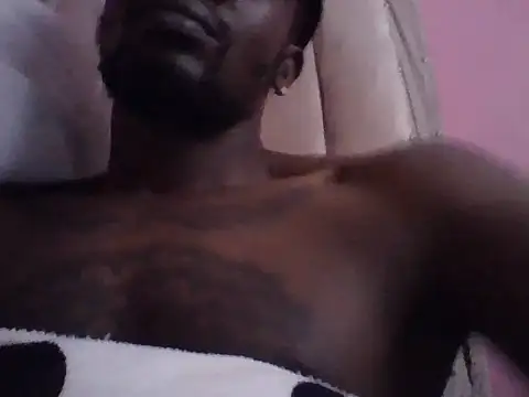 Snapshot of Tonedom chatting on 10-09-25, 08:23 Tonedom online show from 10-09-25, 08:23