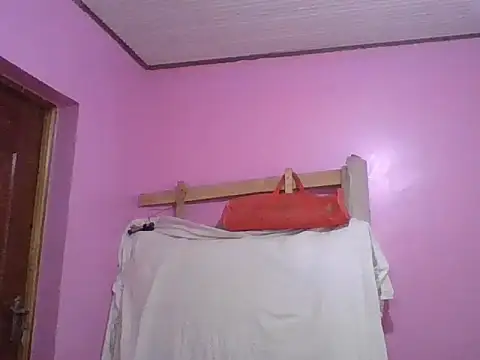 Snapshot of Tonedom chatting on 10-16-25, 02:51 Tonedom online show from 10-16-25, 02:51