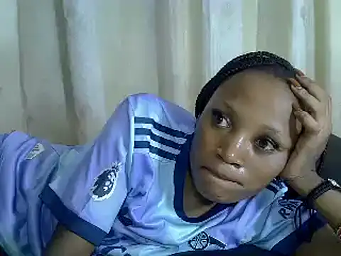 SpicyPetite online show from 02-15-25, 06:23