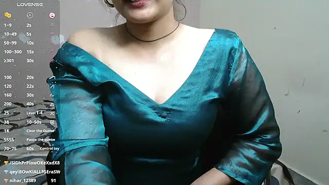 Snapshot of Jass-Karan chatting on 03-05-25, 07:17 Jass-Karan online show from 03-05-25, 07:17