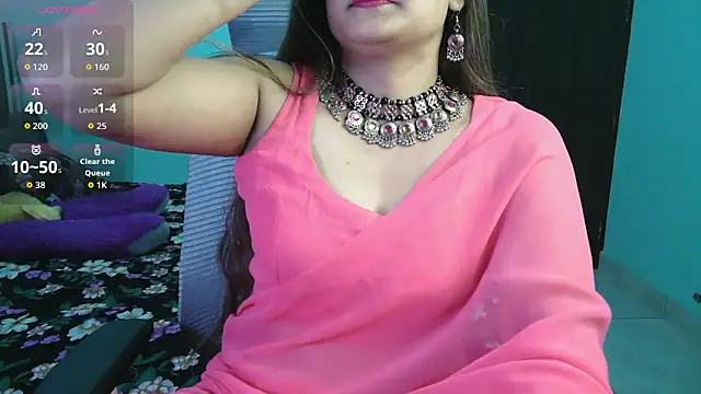 Snapshot of Jass-Karan chatting on 10-12-25, 04:39 Jass-Karan online show from 10-12-25, 04:39