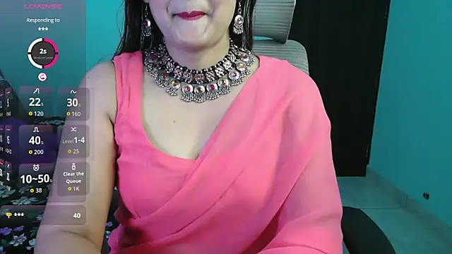 Snapshot of Jass-Karan chatting on 10-29-25, 06:31 Jass-Karan online show from 10-29-25, 06:31