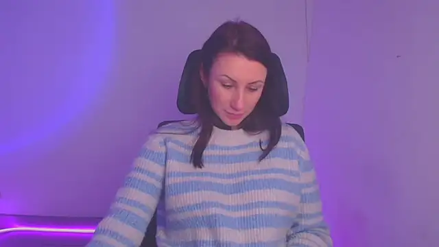 Loren Moa online show from 12-22-24, 10:17