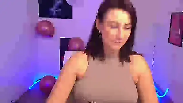 Loren Moa online show from 03-06-25, 12:52