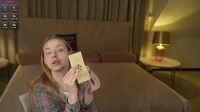 Linda054 online show from 11-20-25, 01:28