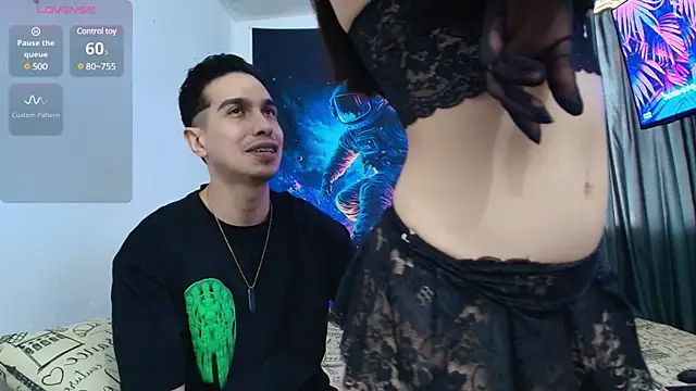 HotCouple 697 online show from 01-05-25, 06:35