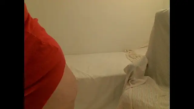 Snapshot of VoluptuousnessXL chatting on 02-02-25, 09:51 VoluptuousnessXL online show from 02-02-25, 09:51