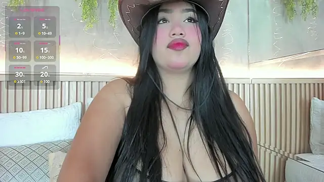 Snapshot of Lana_Lann chatting on 12-20-25, 01:40 Lana Lann online show from 12-20-25, 01:40