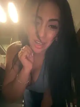 Snapshot of tamara_jay chatting on 01-15-25, 02:49 tamara jay online show from 01-15-25, 02:49