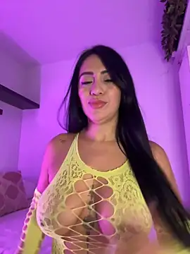 Snapshot of tamara_jay chatting on 10-12-25, 07:18 tamara jay online show from 10-12-25, 07:18