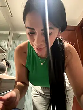 Snapshot of tamara_jay chatting on 11-13-25, 08:30 tamara jay online show from 11-13-25, 08:30