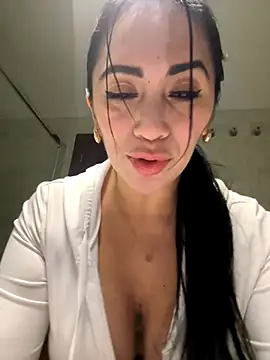 Snapshot of tamara_jay chatting on 12-04-25, 08:01 tamara jay online show from 12-04-25, 08:01