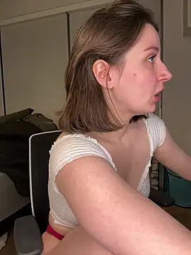 nerdynina online show from 01-08-25, 02:14