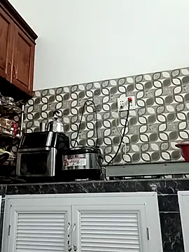    Erin    online show from 03-02-26, 05:08