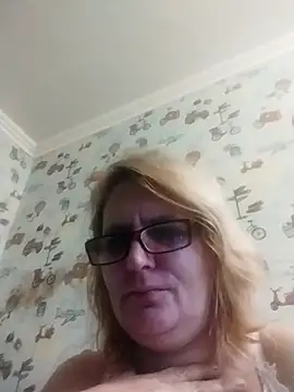 Forest-Lady online show from 10-26-25, 09:26