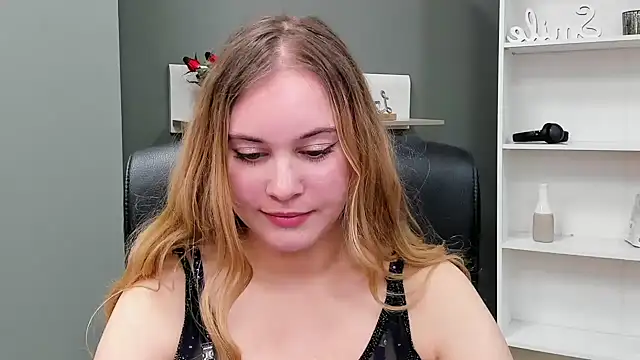 kitty valeria online show from 03-09-25, 02:32