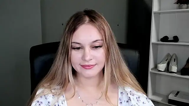 Snapshot of kitty_valeria chatting on 05-14-26, 08:59 kitty valeria online show from 05-14-26, 08:59
