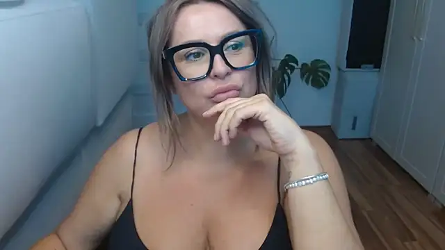 teaseDiana online show from 09-25-25, 01:37