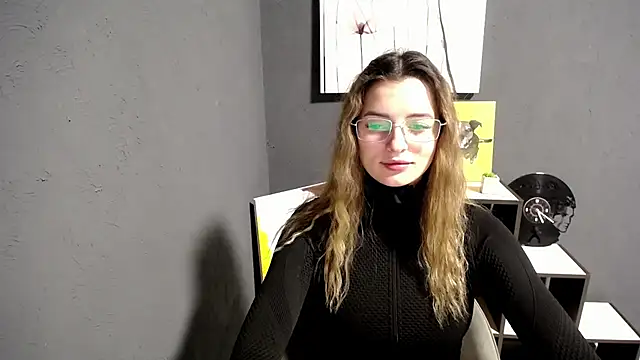 Snapshot of lady_olivia_ chatting on 10-30-25, 01:12 lady olivia online show from 10-30-25, 01:12