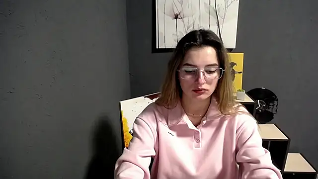 Snapshot of lady_olivia_ chatting on 11-20-25, 02:50 lady olivia online show from 11-20-25, 02:50