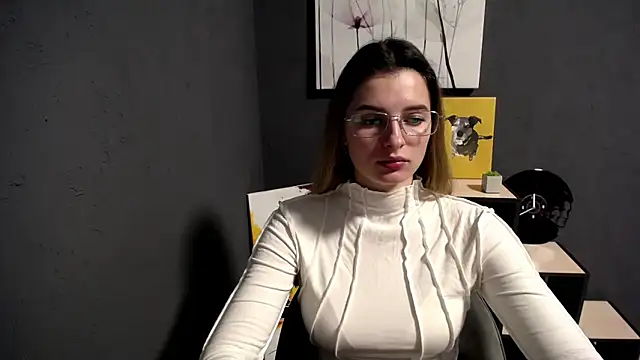 Snapshot of lady_olivia_ chatting on 12-04-25, 02:04 lady olivia online show from 12-04-25, 02:04