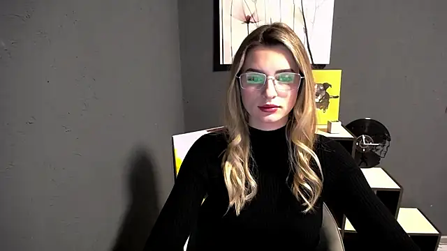 lady olivia  online show from 02-10-26, 05:17