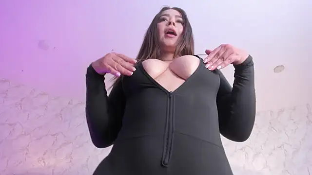 SofieReyes online show from 03-18-26, 02:53