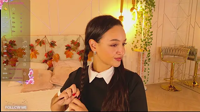 Lolly Neal online show from 10-31-25, 04:57