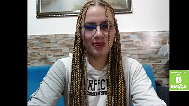 alice trinity online show from 09-16-25, 03:46