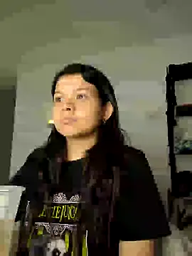 Snapshot of azumiichan chatting on 12-05-24, 03:59 azumiichan online show from 12-05-24, 03:59