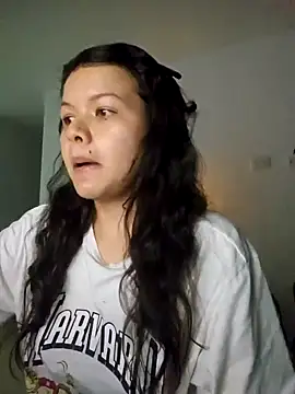 Snapshot of azumiichan chatting on 01-09-25, 12:25 azumiichan online show from 01-09-25, 12:25