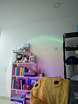 Snapshot of azumiichan chatting on 01-25-25, 03:40 azumiichan online show from 01-25-25, 03:40