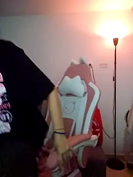 Snapshot of azumiichan chatting on 12-03-25, 12:07 azumiichan online show from 12-03-25, 12:07