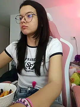 azumiichan online show from 02-13-26, 12:50