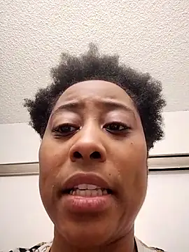 Lady Libra online show from 04-16-26, 09:32