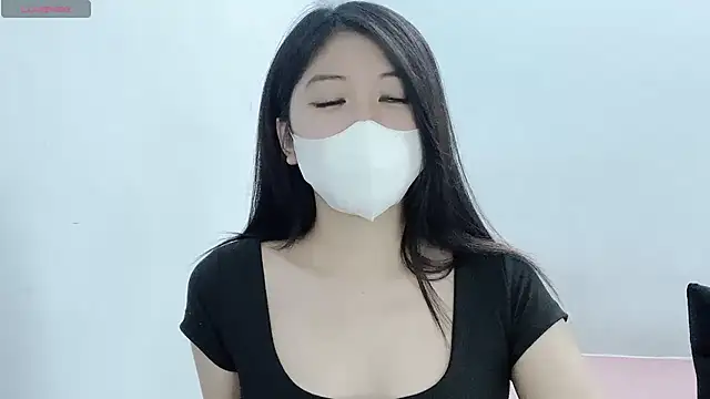 tanhxiu online show from 11-06-25, 03:24