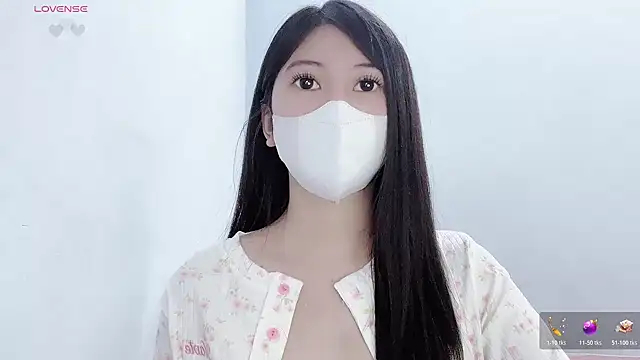 tanhxiu online show from 11-15-25, 01:51