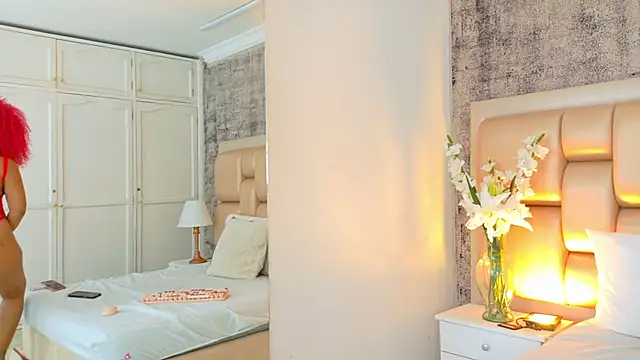 RubyRossel online show from 11-15-25, 01:07