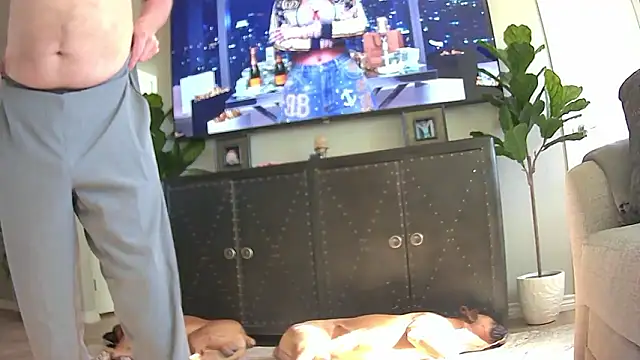 Snapshot of Sexyfunsize chatting on 01-12-26, 06:13 Sexyfunsize online show from 01-12-26, 06:13