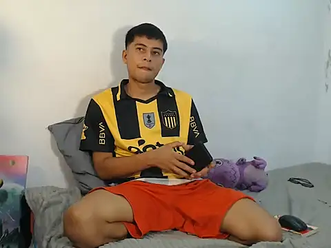 danielitopapuu online show from 11-07-25, 04:40