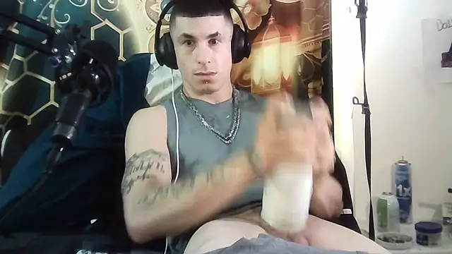 --D-a-D-D-y- online show from 01-08-26, 05:54