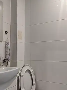 McdyllanXX online show from 02-24-26, 12:03