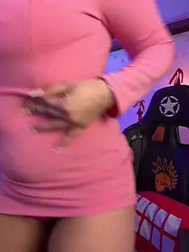 CarolaDrago online show from 02-18-25, 05:31