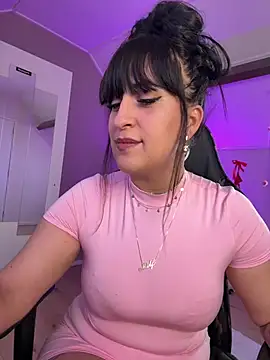 CarolaDrago online show from 03-04-25, 08:13