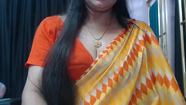 desi-maisa130 online show from 10-18-25, 05:25