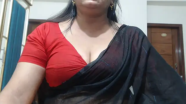 desi-maisa130 online show from 04-25-26, 04:37
