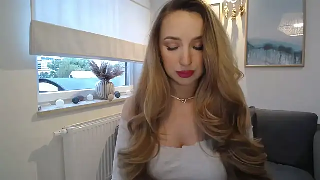 JulietteDiamond online show from 09-22-25, 03:36