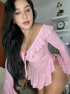 Snapshot of sarasoto_1 chatting on 03-22-25, 03:31 sarasoto 1 online show from 03-22-25, 03:31